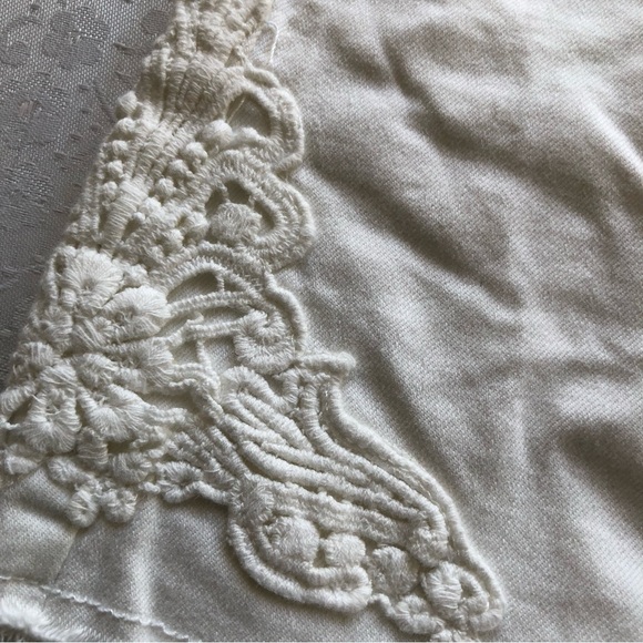 Joe’s White Embroidered Denim Jeans Bermuda Shorts Gurls Size 6 Elastic Waist - Picture 13 of 14